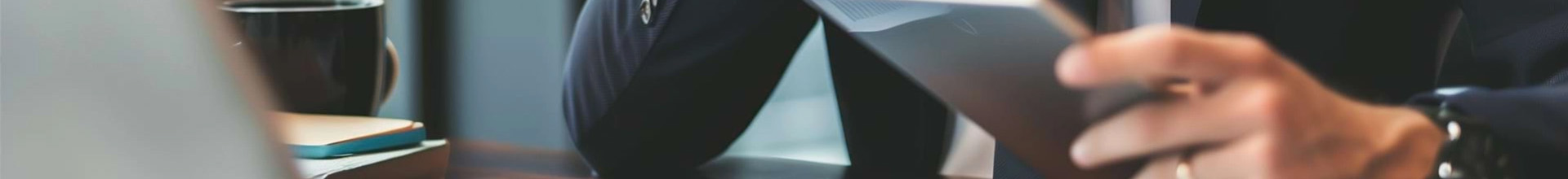 内banner-contact